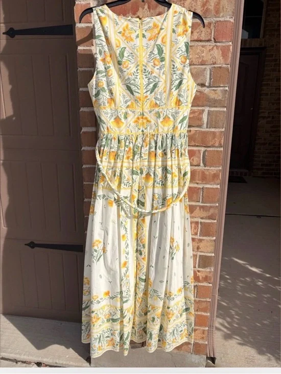 Antonio Melani × Style by Simkins Hannah Poplin V-Neck Sleevelesss 8
NWT $229 - Picture 5 of 7